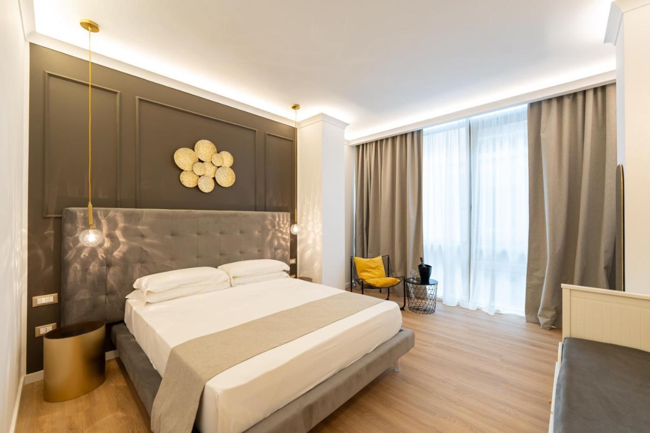 Toledo Relais Suites - By Pera Rooms Collection Naples Exterior photo